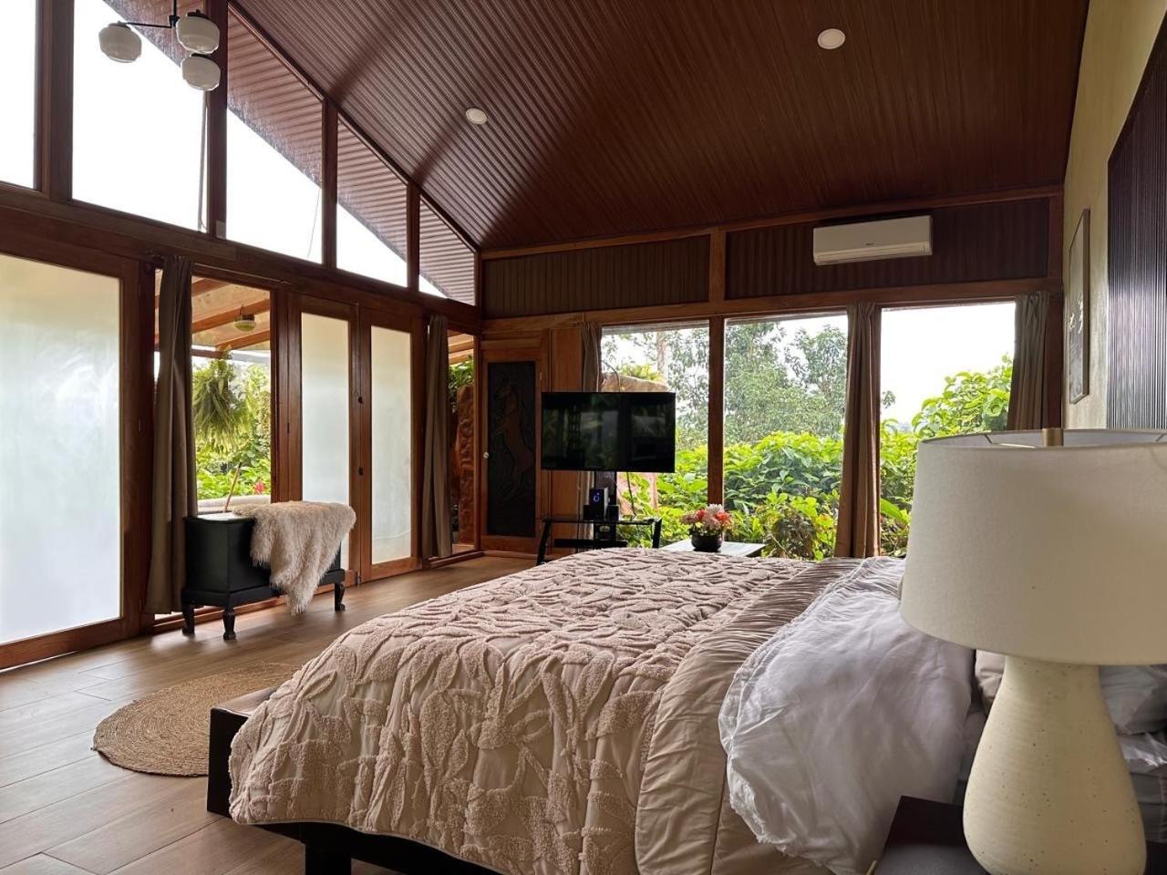 Ara Ambigua Lodge Sarapiquí エクステリア 写真